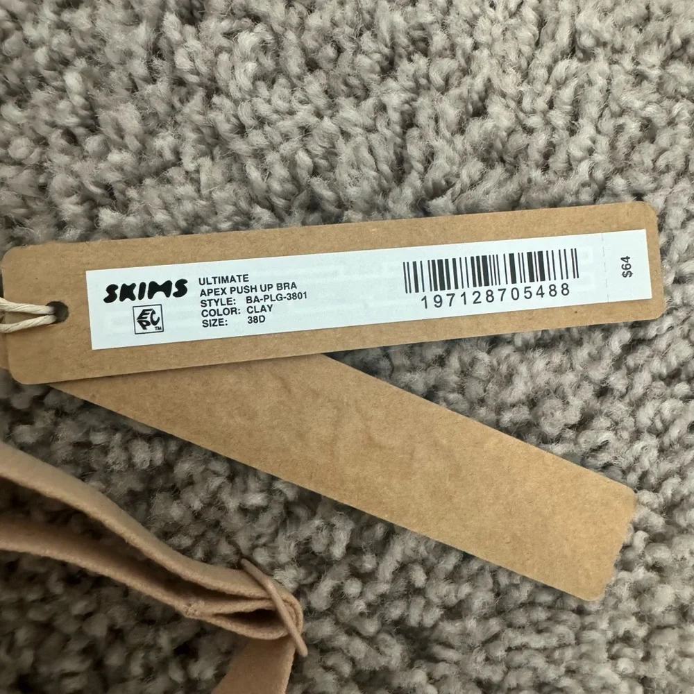 NWT Skims Ultimate Bra Nipple Push-up Bra Clay / 38D